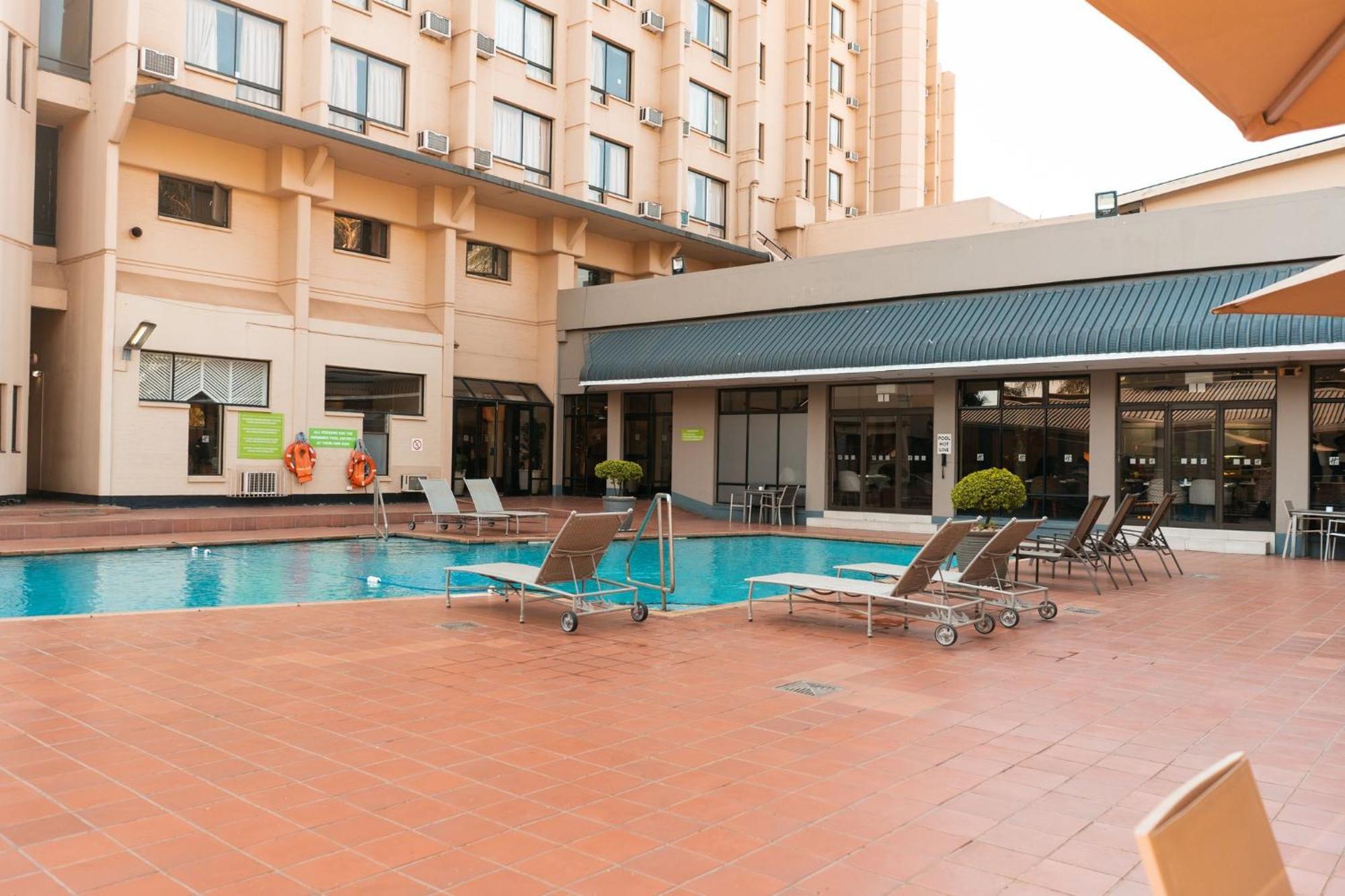 Holiday Inn - Harare By Ihg Eksteriør billede