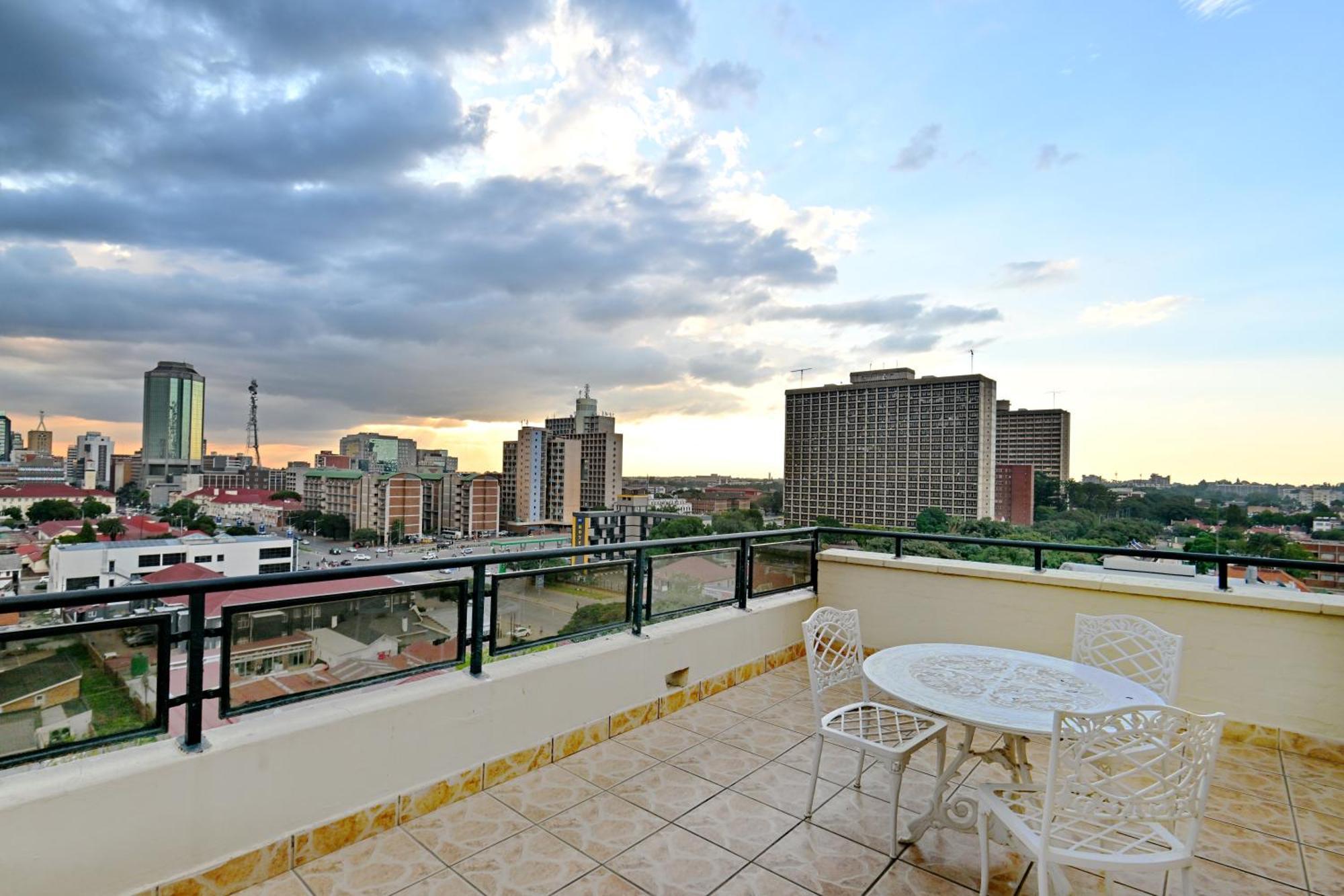 Holiday Inn - Harare By Ihg Eksteriør billede