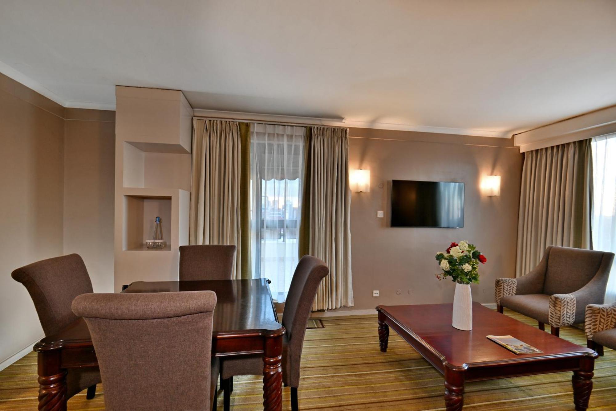 Holiday Inn - Harare By Ihg Eksteriør billede